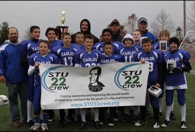 Stu22 Crew Eagles Team Photo